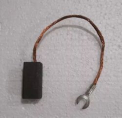 Щетка ЭГ14;10х12,5х32; тип К1-1, токопровод 1/1.5*80(92.5), наконечник тип  5В1-1.5, ИЛГТ.685211.1143-08